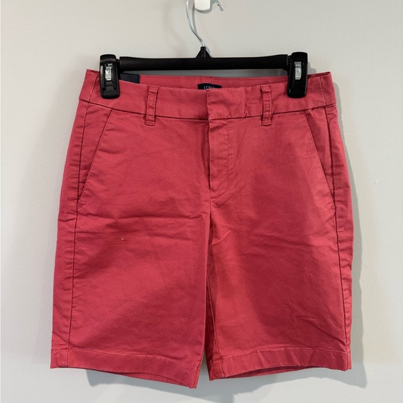 J. Crew Pants - NWT J. Crew Coral Women's Bermuda Shorts Size 0